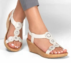 Wedges|Sandals<SKECHERS Beverlee - Date Glam Sandal OFF WHITE