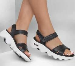 Sandals<SKECHERS Foamies: Massage Fit Sandal - Heartfelt BLACK / WHITE