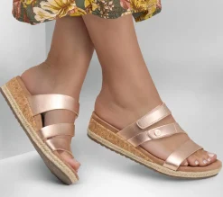 Sandals<SKECHERS Martha Stewart: Breezie - Shiny Luster ROSEGOLD