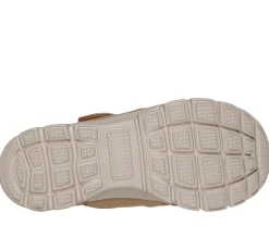 Sandals<SKECHERS Relaxed Fit: Easy Going - Sundown CHESTNUT