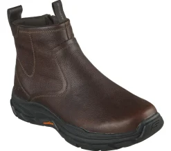 Boots<SKECHERS Relaxed Fit: Respected - Evanston RED / BROWN