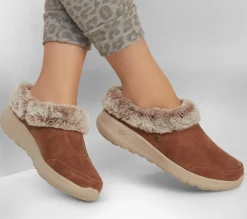 Slippers|Slip-Ons<SKECHERS GO Lounge: On-the-GO Joy - Gratify CHESTNUT